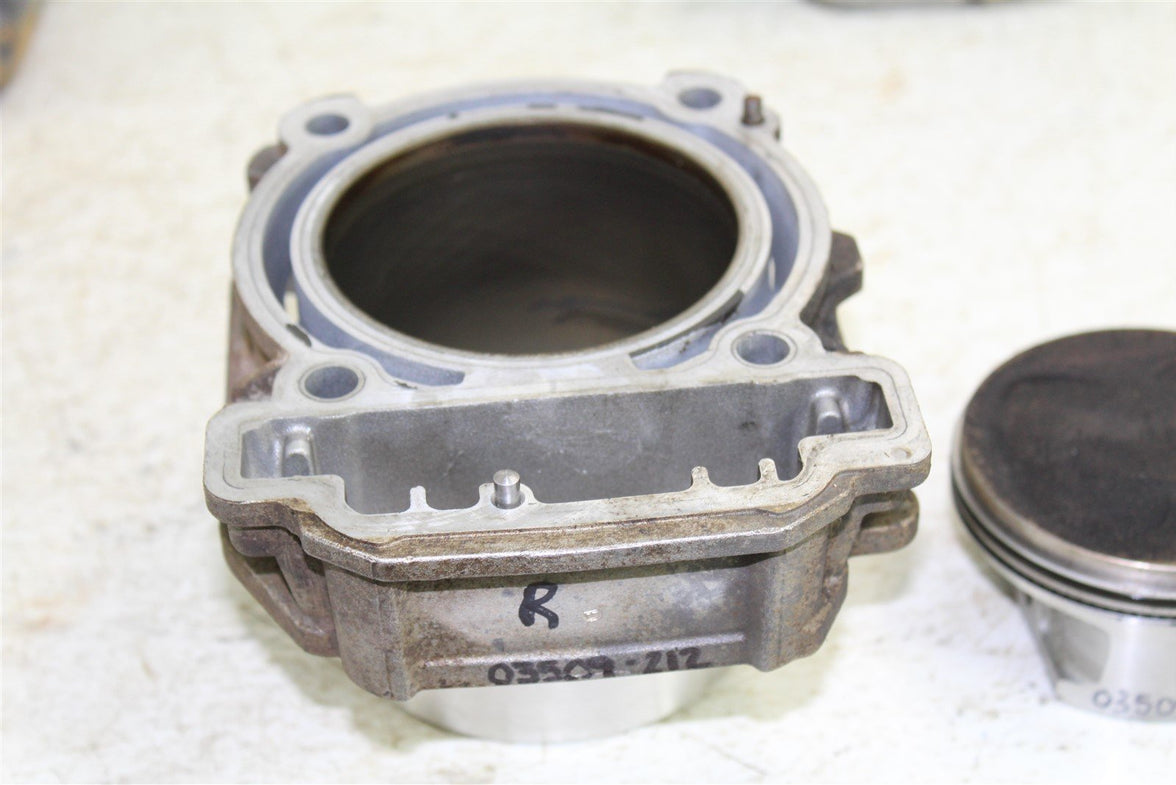 2006 Can Am Outlander 800 XT Engine Rear Cylinder Jug w/ Piston