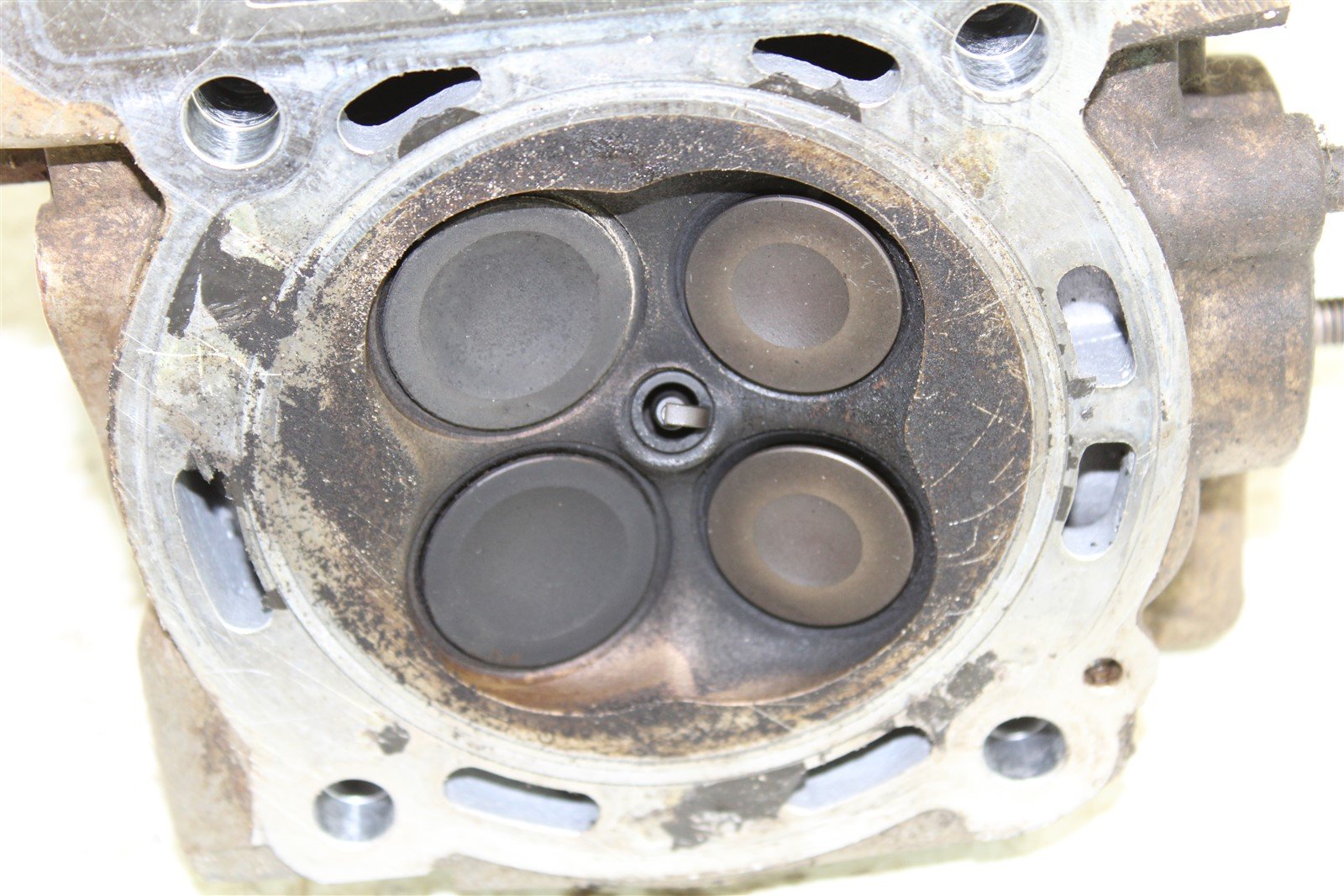 2006 Can Am Outlander 800 XT Rear Cylinder Head Valve Cover w/ Camshaft Rockers