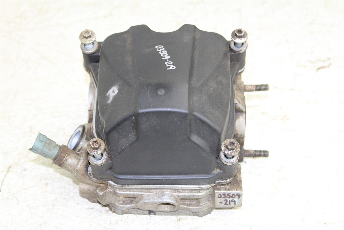 2006 Can Am Outlander 800 XT Rear Cylinder Head Valve Cover w/ Camshaft Rockers