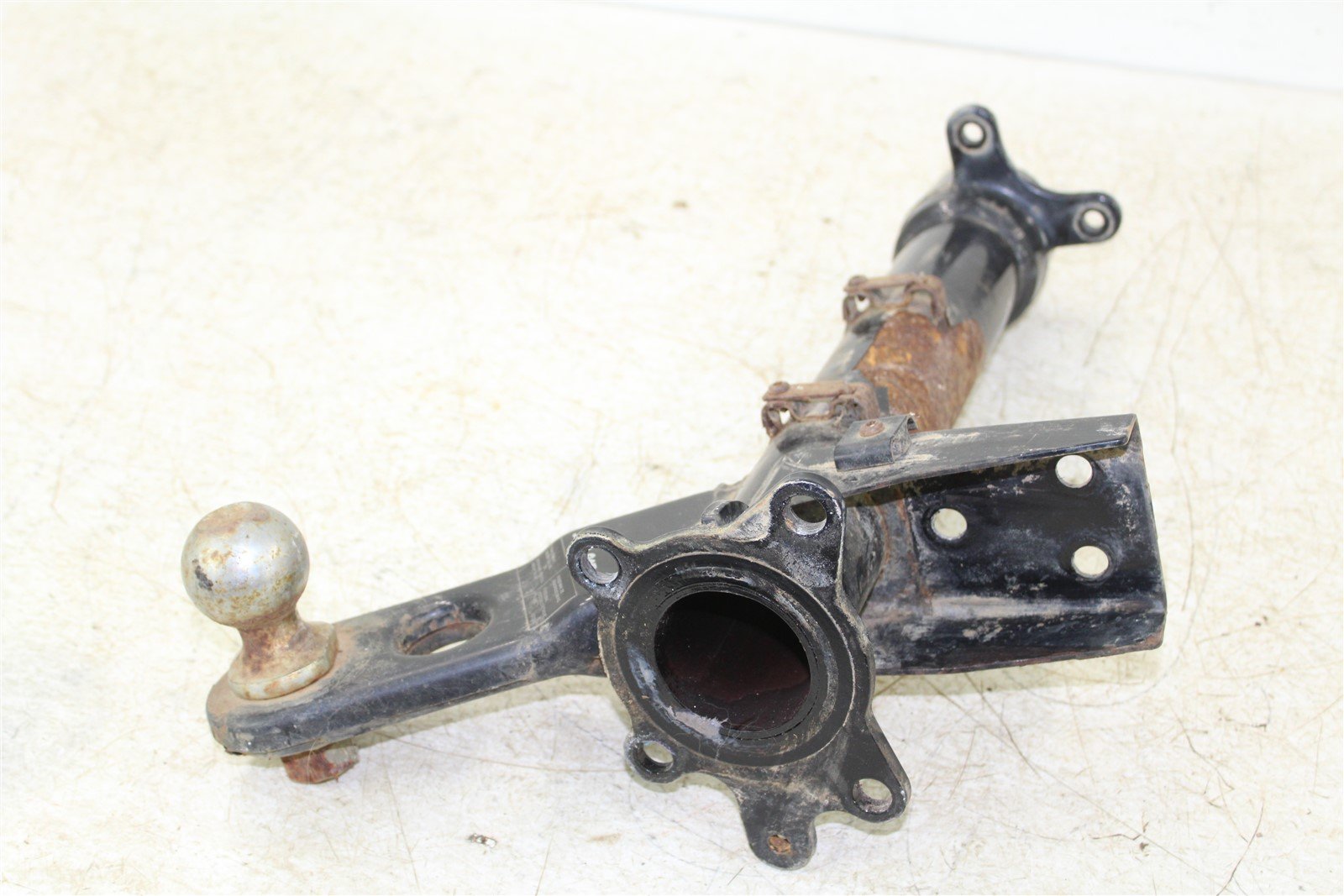 2002 Polaris Magnum 325 4x4 Tow Hitch Mount Receiver Rear Left Axle Housing