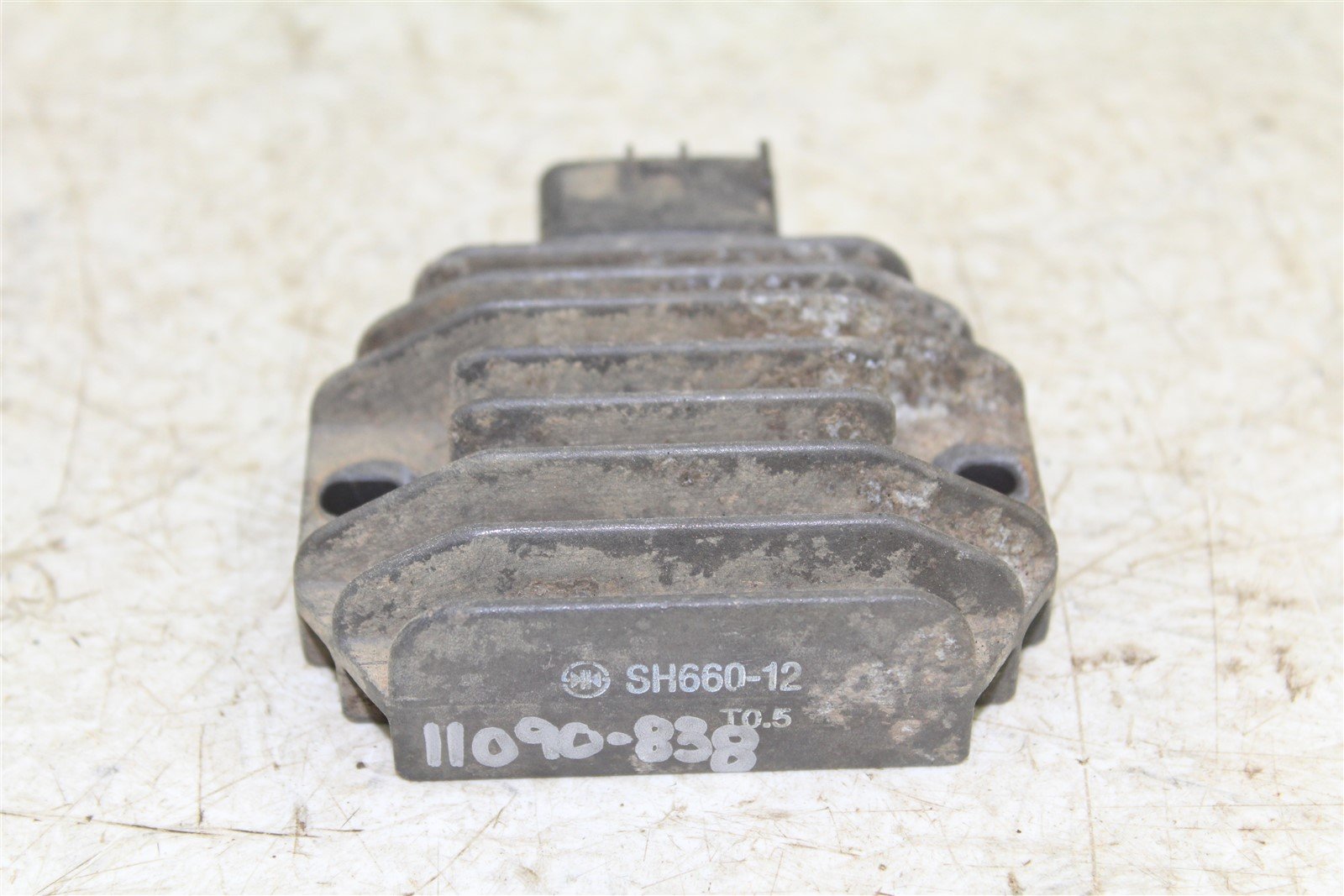 2001 Honda Recon 250 Voltage Regulator Rectifier