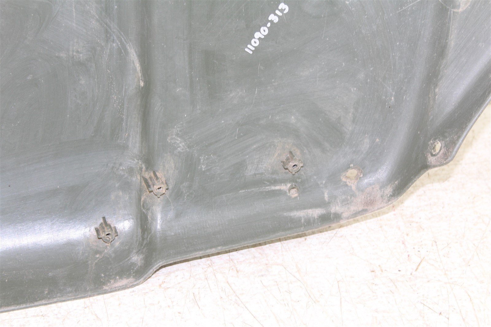 2001 Honda Recon 250 Front Fender Plastic
