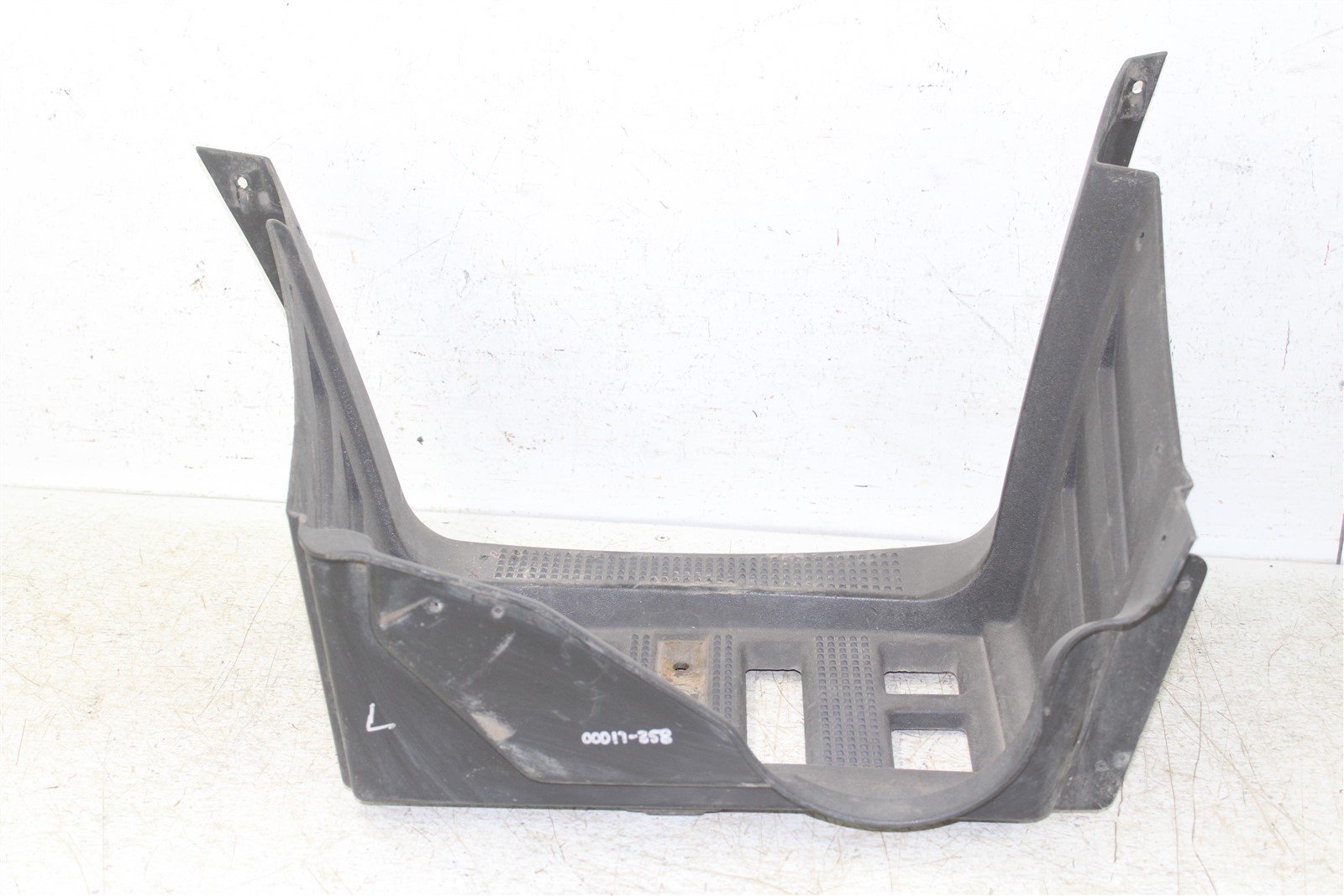 2005 Arctic Cat 500 4x4 Auto Left Foot Well Rest