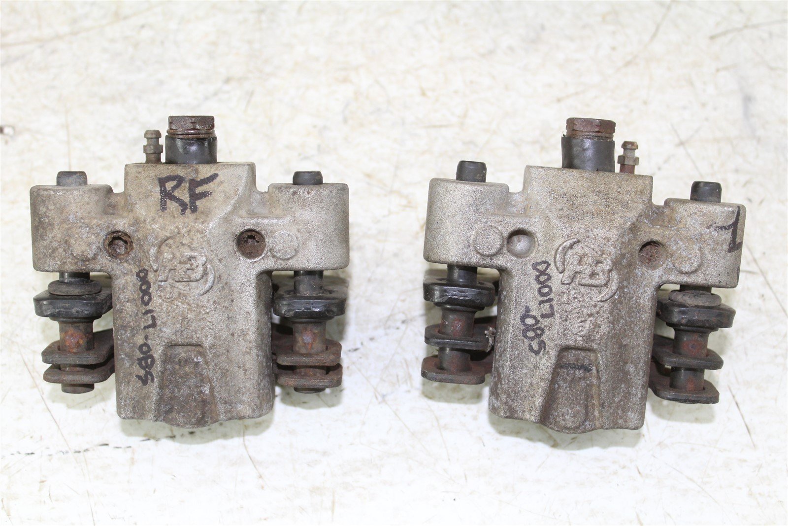 2005 Arctic Cat 500 4x4 Auto Front Brake Calipers Set Left Right