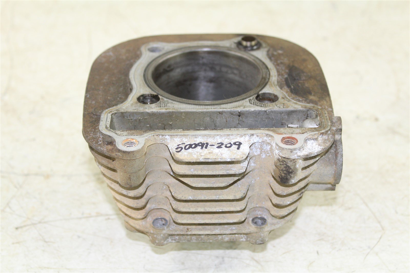 2002 Yamaha Bear Tracker 250 Engine Cylinder Jug