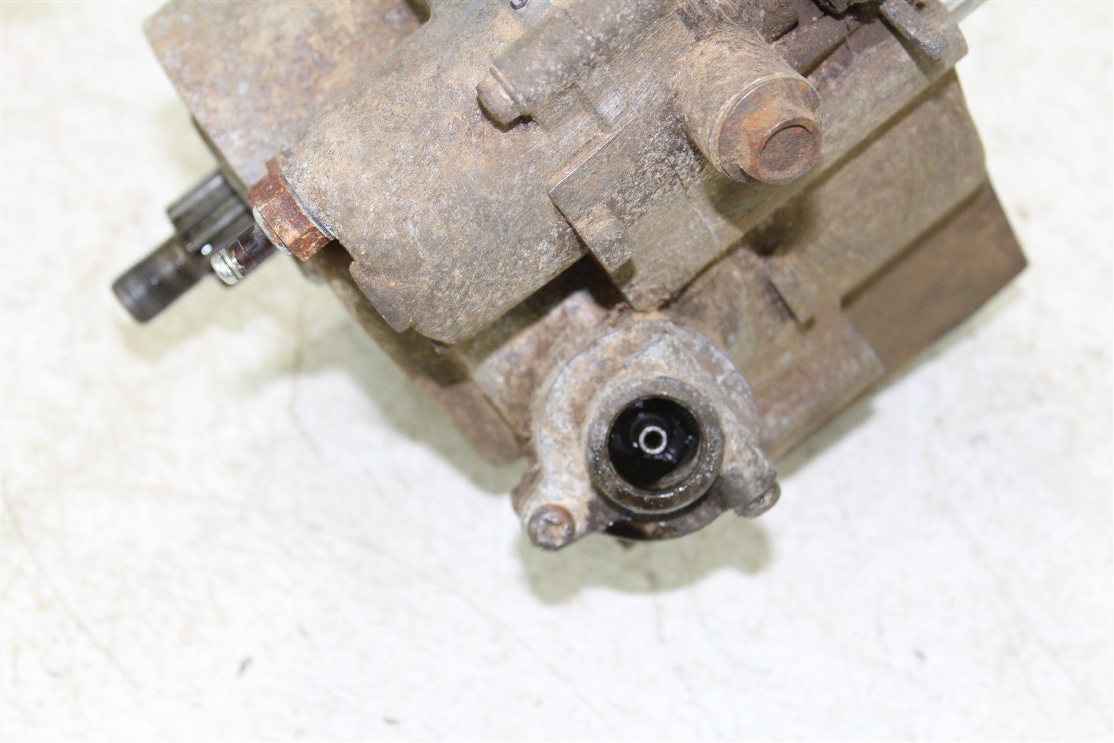 1991 Yamaha Moto 4 250 High Low Transmission Gear Box Case