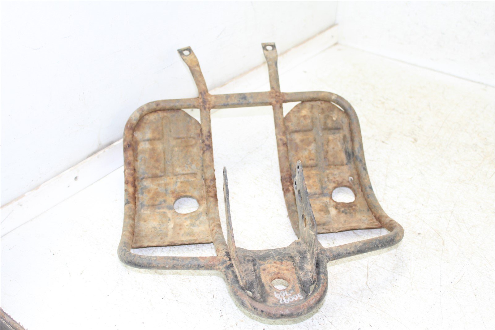 1991 Yamaha Moto 4 250 Swing Arm Skid Plate Splash Guard