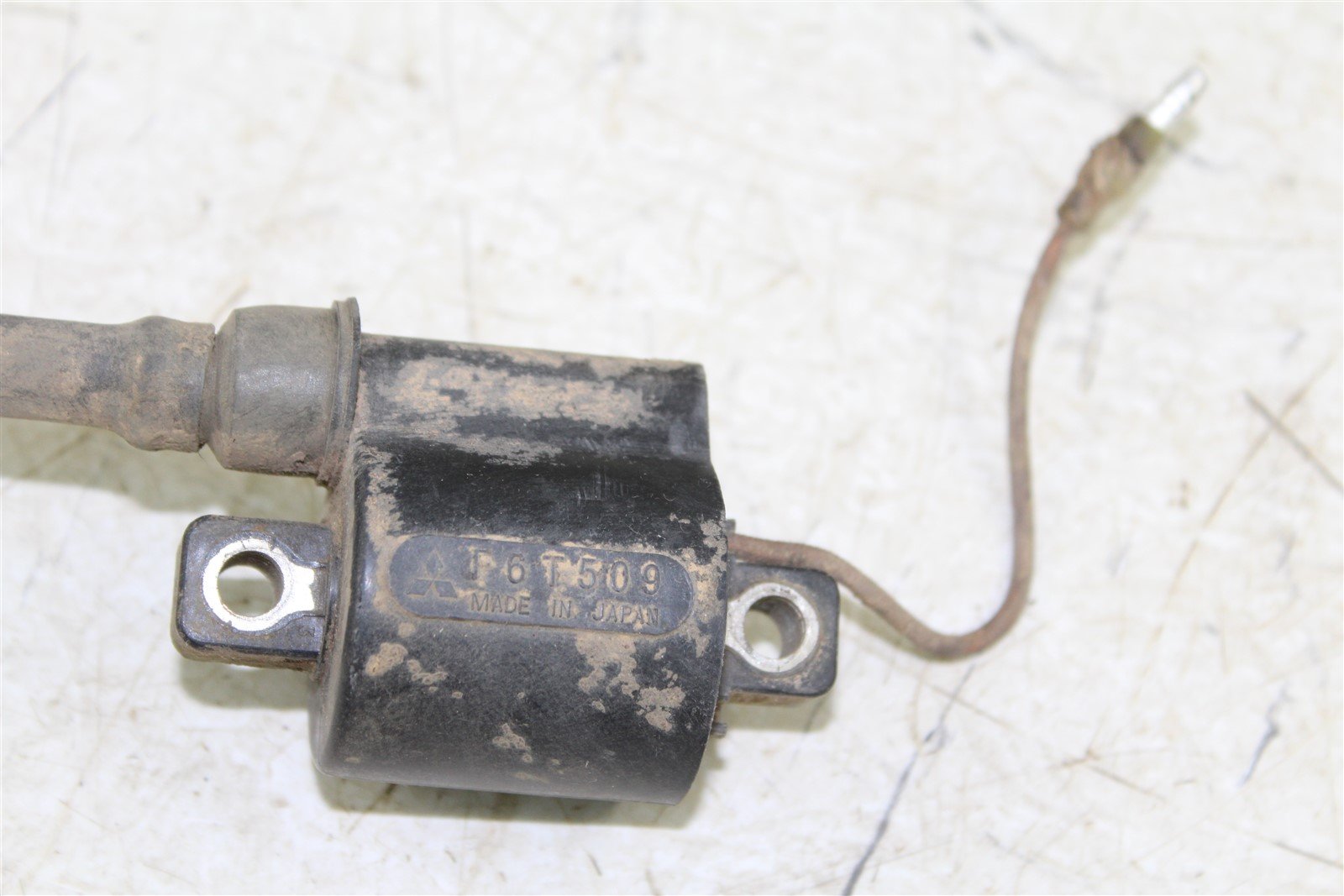 1991 Yamaha Moto 4 250 Ignition Coil Wire Spark Plug Boot