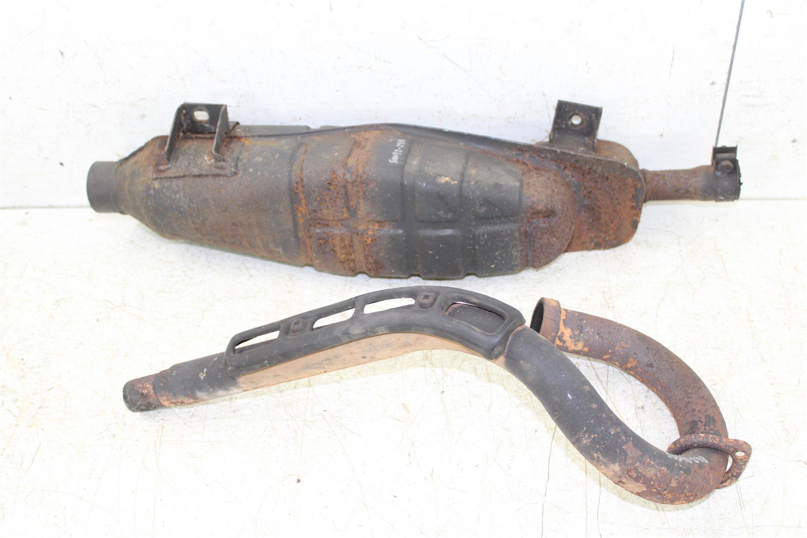 1991 Yamaha Moto 4 250 Exhaust Head Pipe Silencer Muffler
