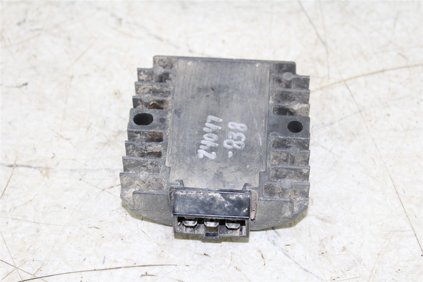 1990 Kawasaki Bayou 300 2x4 Voltage Regulator Rectifier