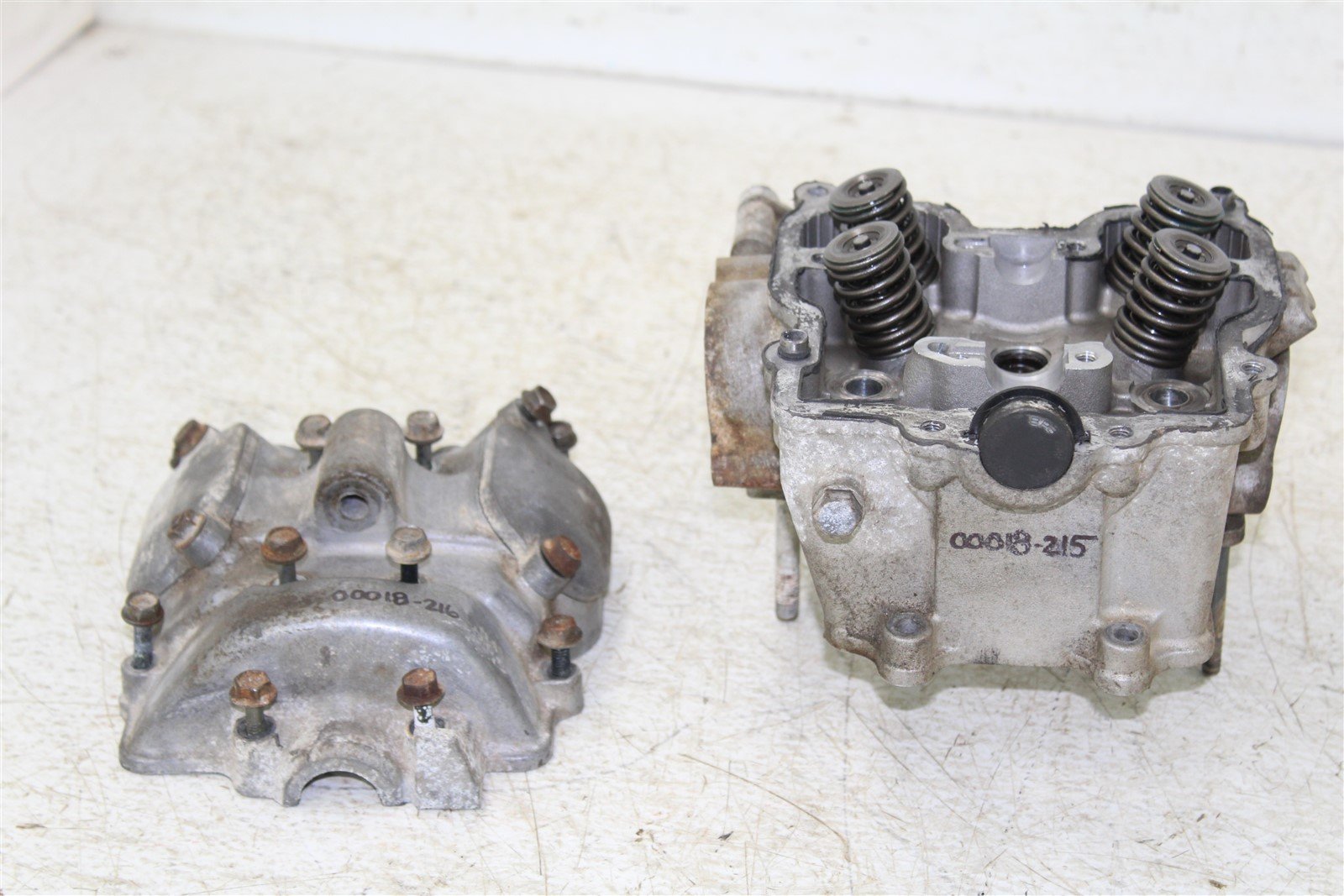 2001 Arctic Cat 400 4x4 Manual Cylinder Head Valve Cover Intake Exhaust