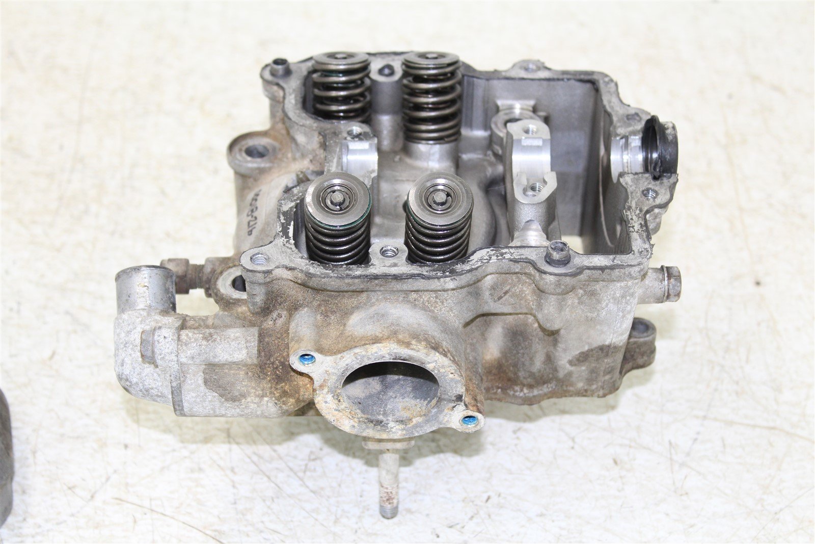 2001 Arctic Cat 400 4x4 Manual Cylinder Head Valve Cover Intake Exhaust