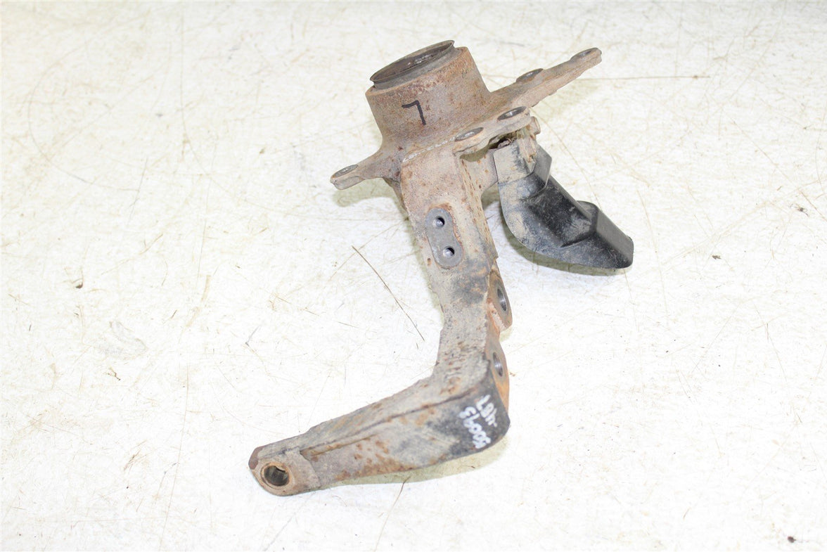 2000 Yamaha Grizzly 600 4x4 Front Left Knuckle Control Arm Mount