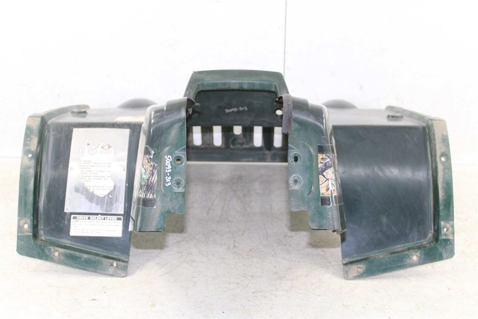 2000 Yamaha Grizzly 600 4x4 Front Fender Plastic