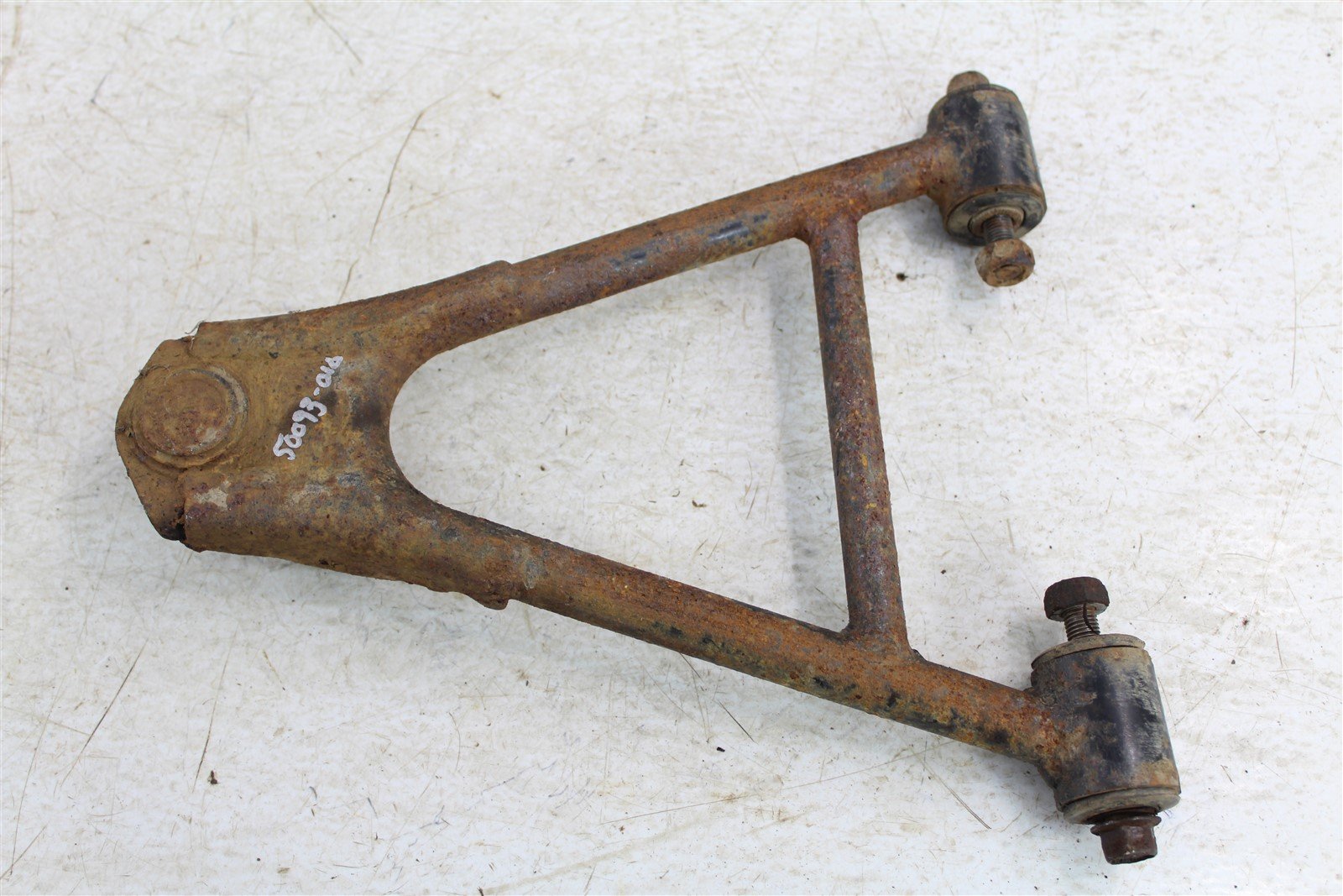 2000 Yamaha Grizzly 600 4x4 Front Lower Right Control A Arm