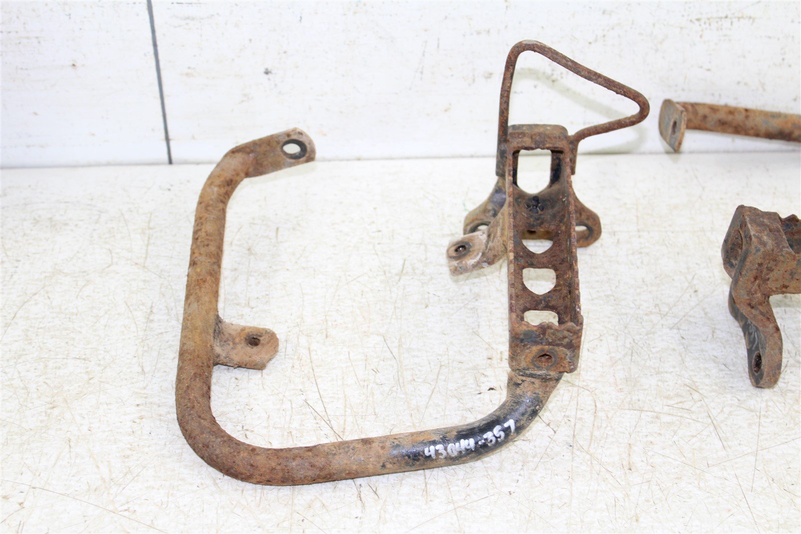 2004 Suzuki QuadSport LTZ 250 Foot Pegs Rests Set Left Right