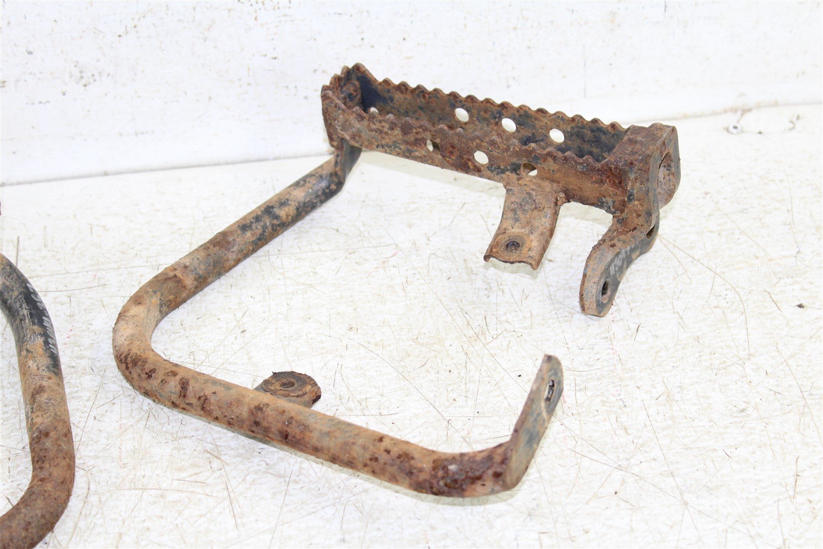 2004 Suzuki QuadSport LTZ 250 Foot Pegs Rests Set Left Right