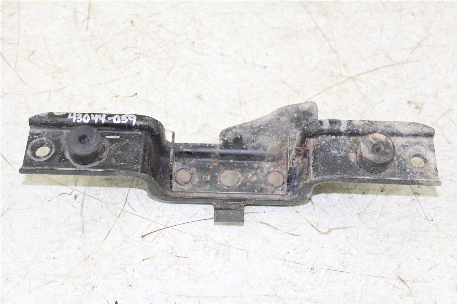 2004 Suzuki QuadSport LTZ 250 Battery Hold Down Bracket Mount