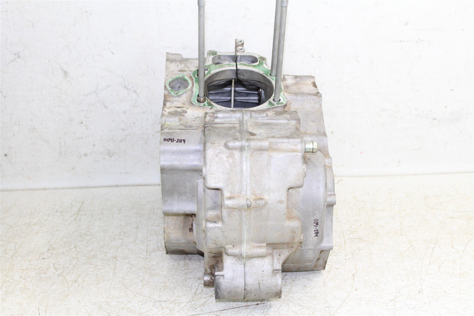 1999 Honda Foreman 450 ES Engine Cases Crankcase Left Right