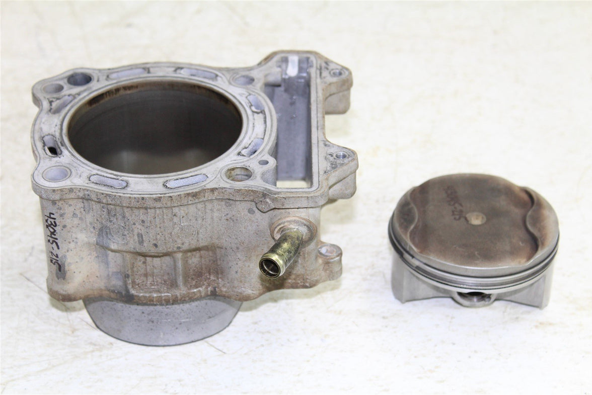 2004 Suzuki QuadSport LTZ 400 Engine Cylinder Jug w/ Piston