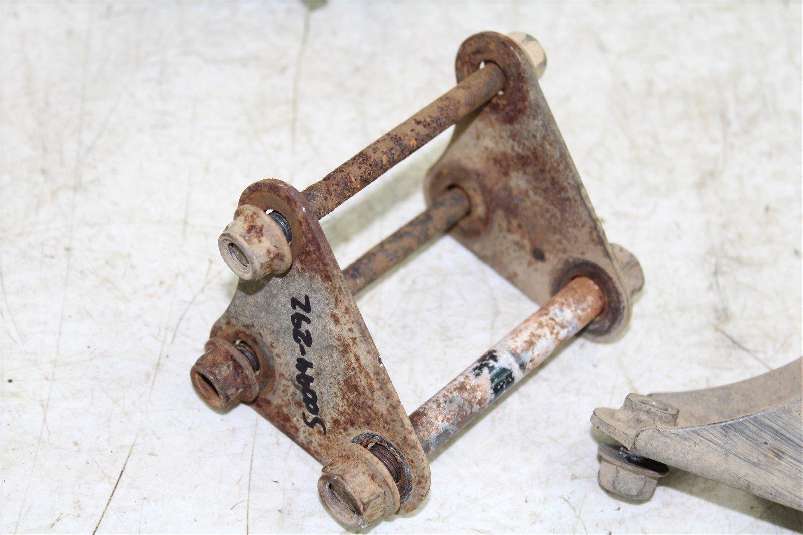 2000 Yamaha Wolverine 350 4x4 Engine Mounts Motor Brackets