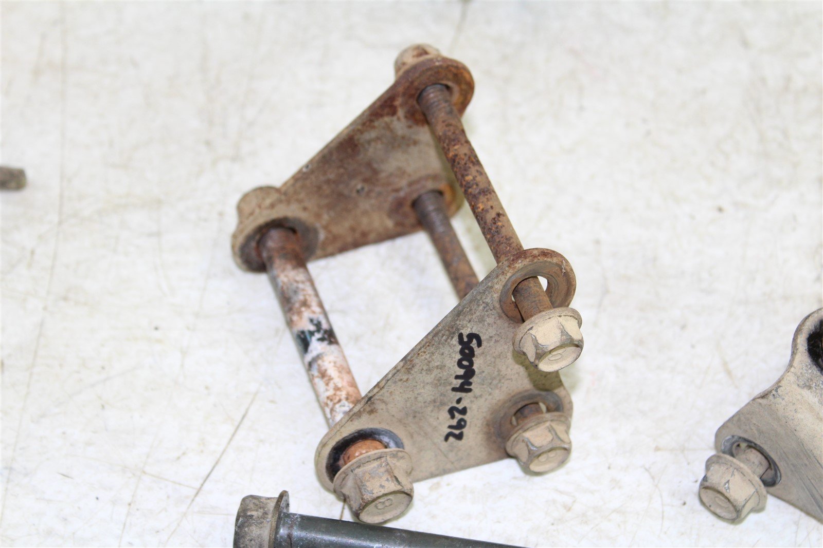 2000 Yamaha Wolverine 350 4x4 Engine Mounts Motor Brackets