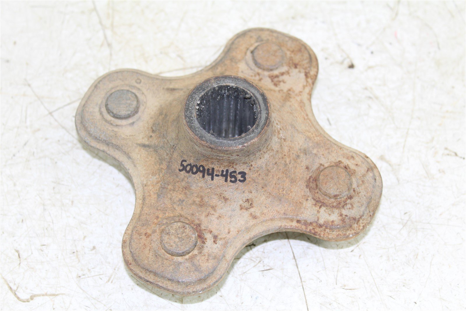 2000 Yamaha Wolverine 350 4x4 Rear Right Hub Wheel Mount