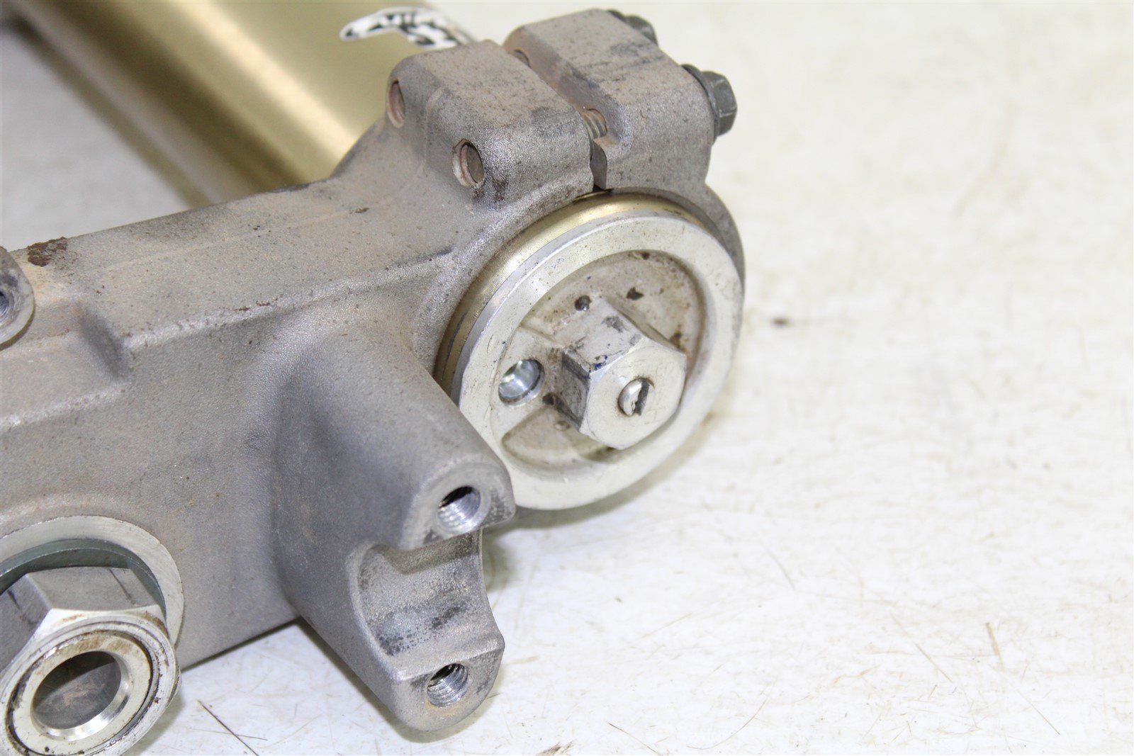 2004 Yamaha YZ 250F Fork Tubes Front Suspension Triple Clamps