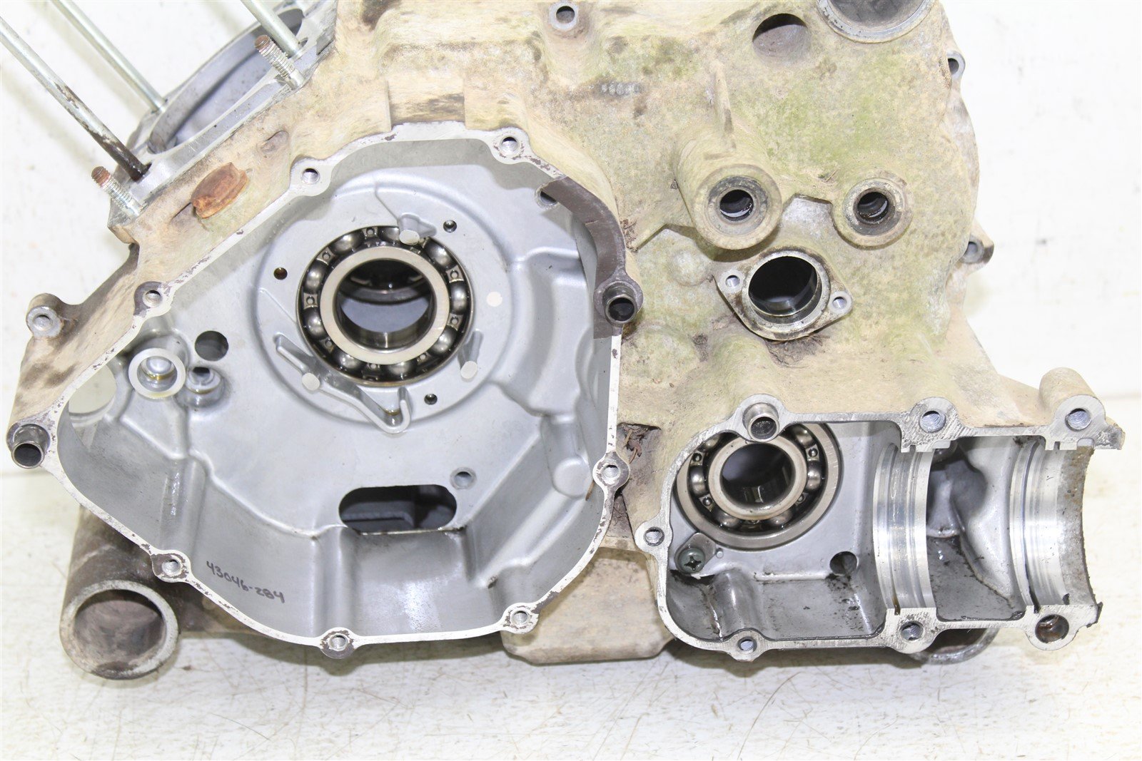 2002 Suzuki Ozark 250 Engine Cases Crankcase Left Right