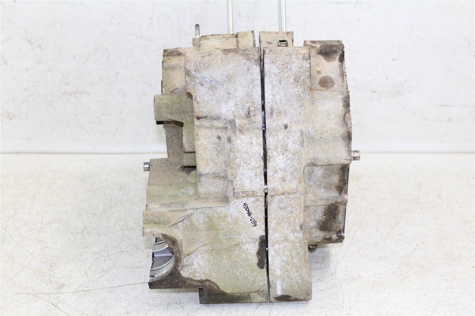2002 Suzuki Ozark 250 Engine Cases Crankcase Left Right