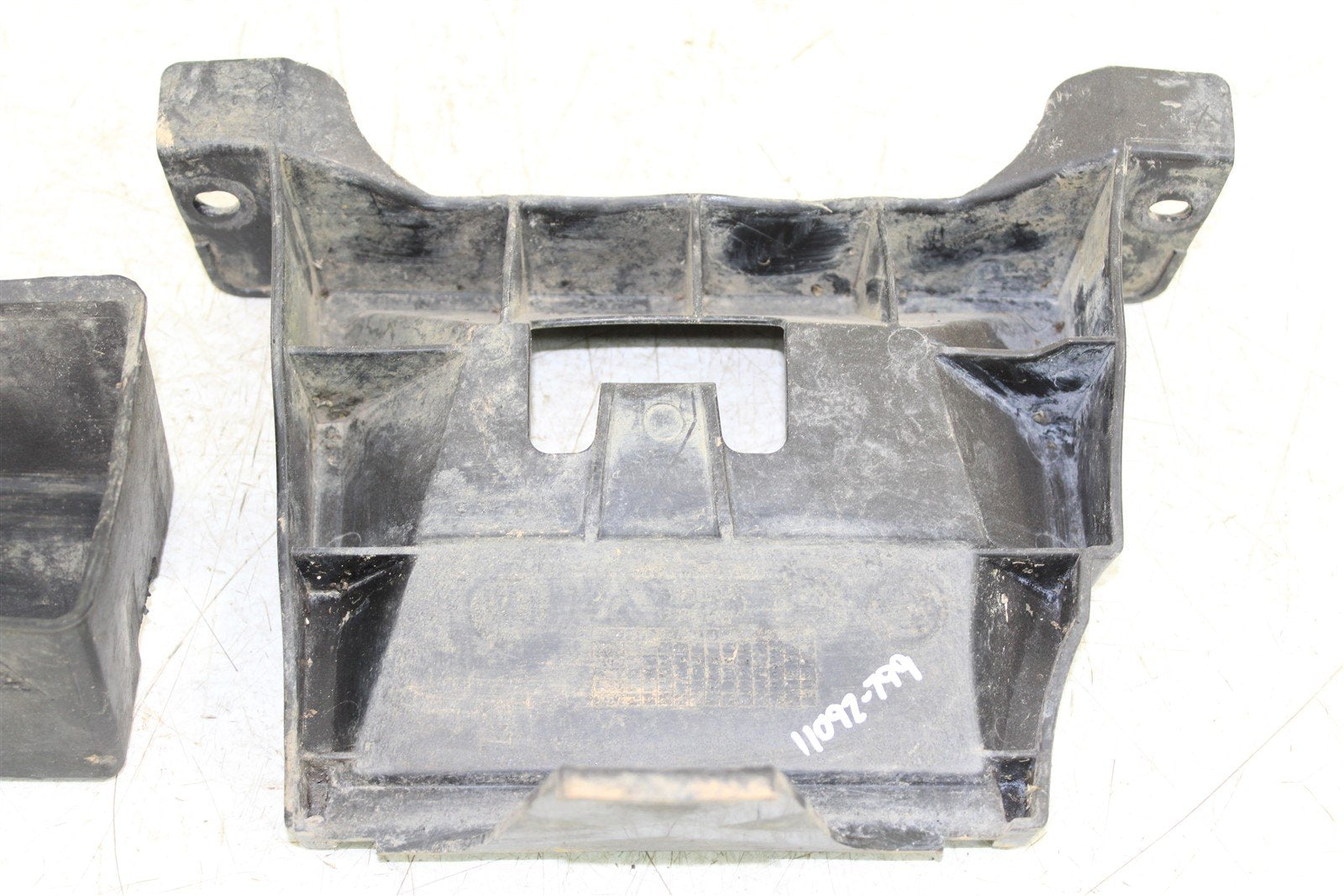 2018 Honda Foreman TRX 500 FM Battery Box Holder Mount Tray