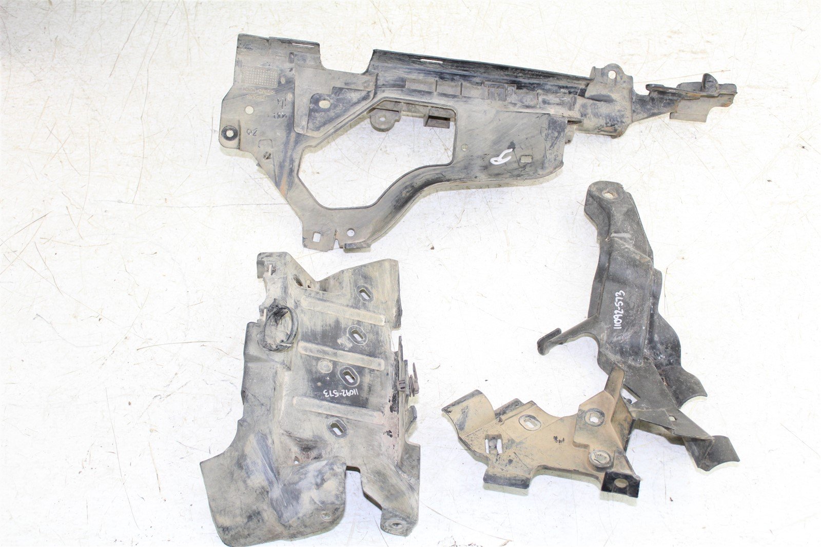 2018 Honda Foreman TRX 500 FM Plastic Gas Tank Heat Shield Front Side Stay Guard