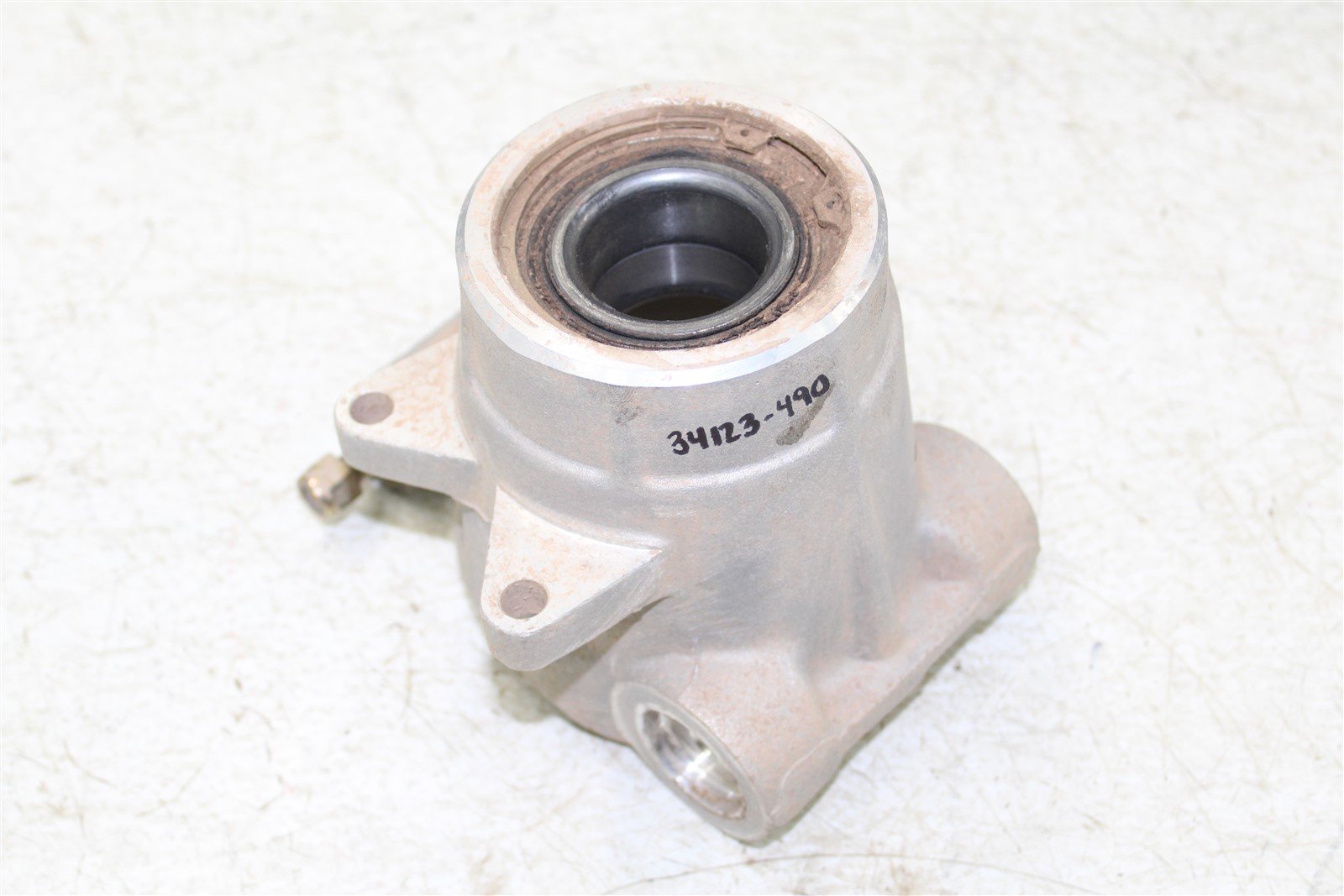 2015 Polaris Sportsman ETX 325 Rear Knuckle Control Arm Mount Left Right