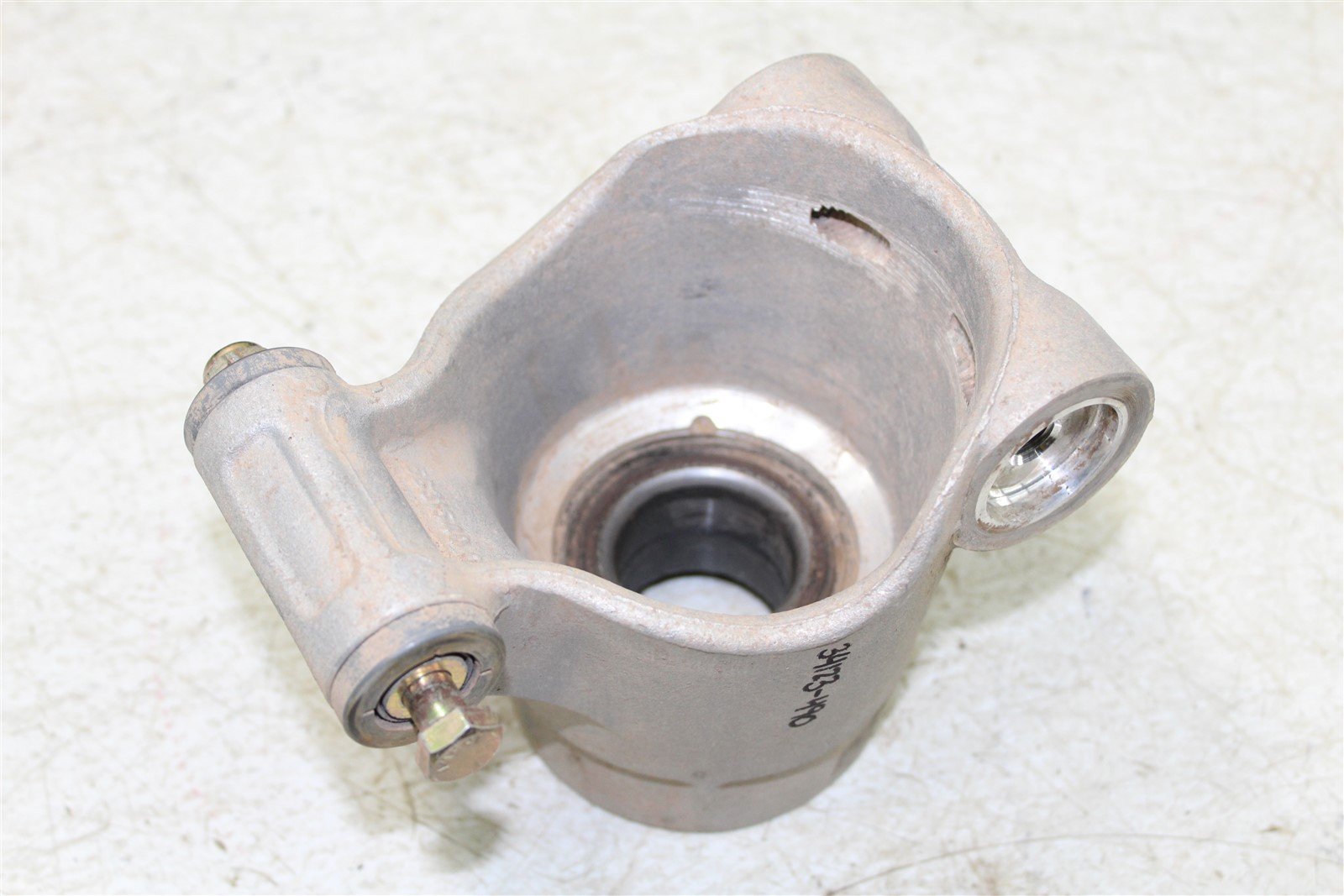 2015 Polaris Sportsman ETX 325 Rear Knuckle Control Arm Mount Left Right