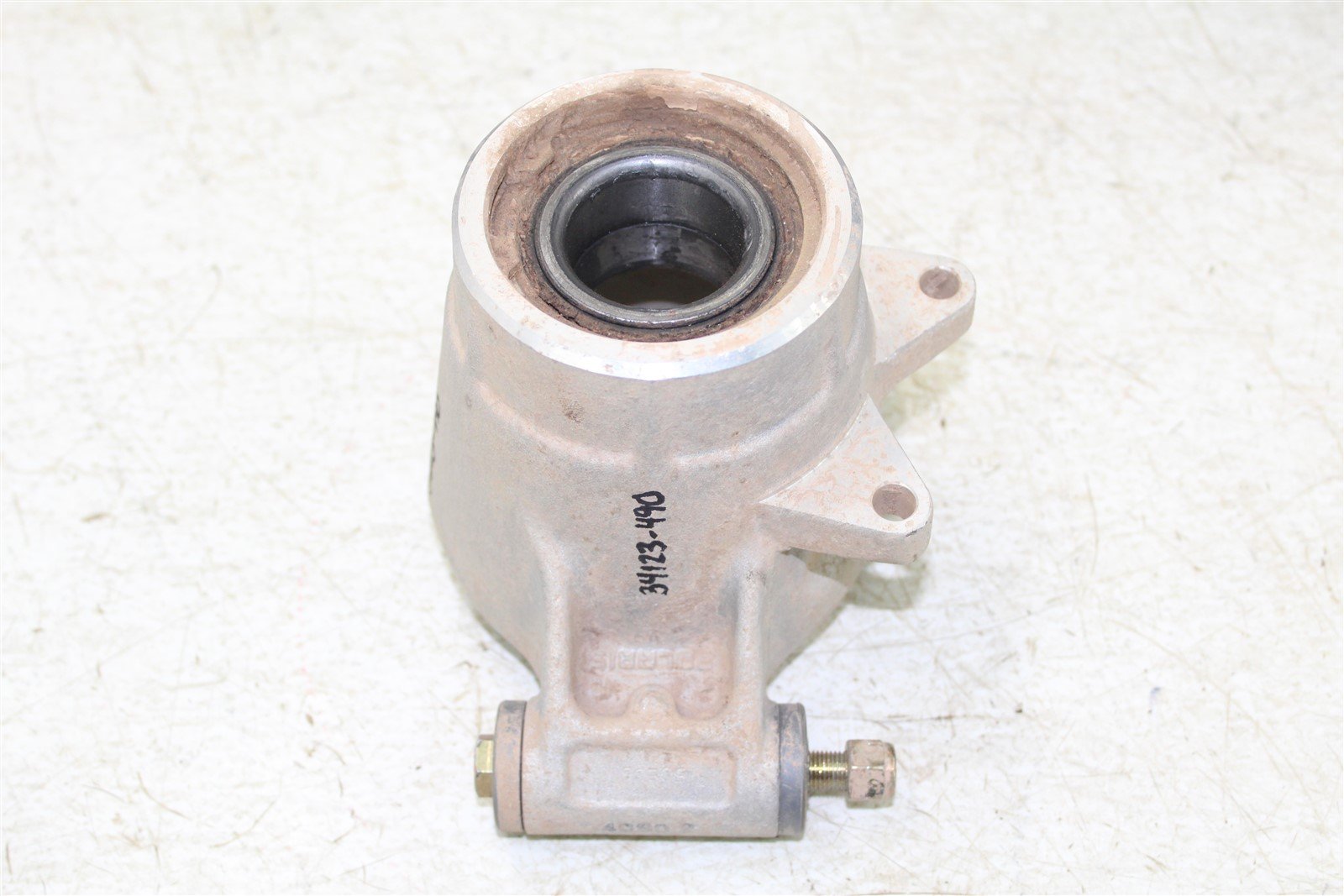 2015 Polaris Sportsman ETX 325 Rear Knuckle Control Arm Mount Left Right