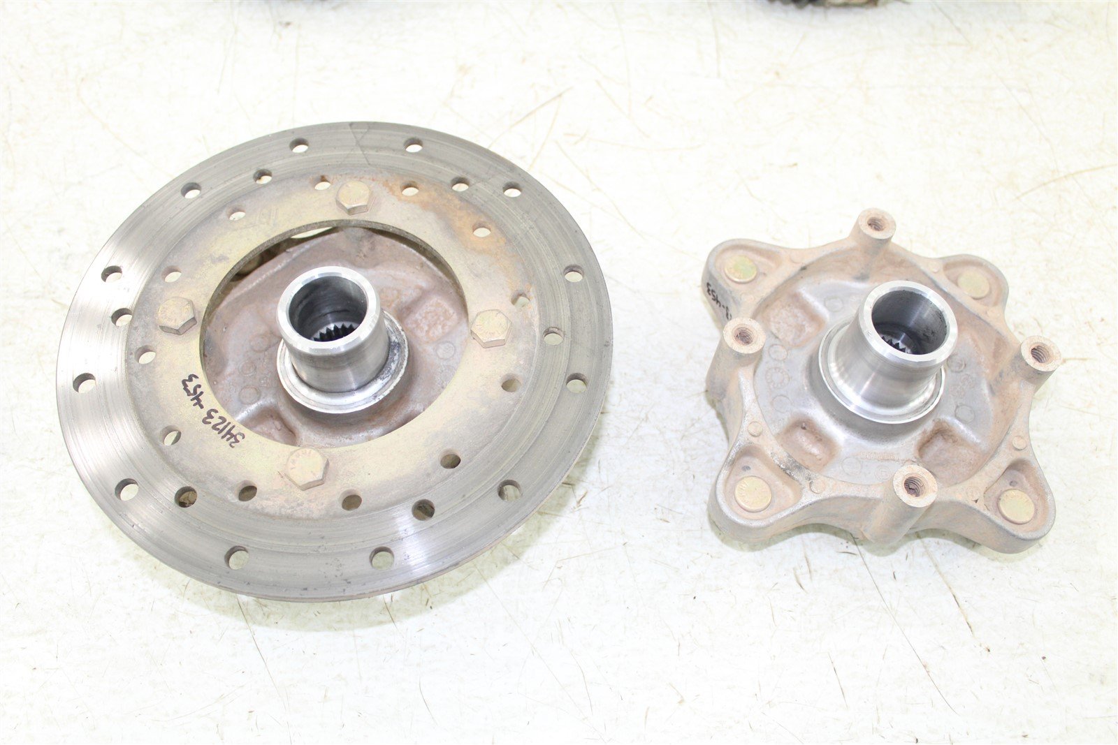 2015 Polaris Sportsman ETX 325 Rear Hubs Wheel Mounts