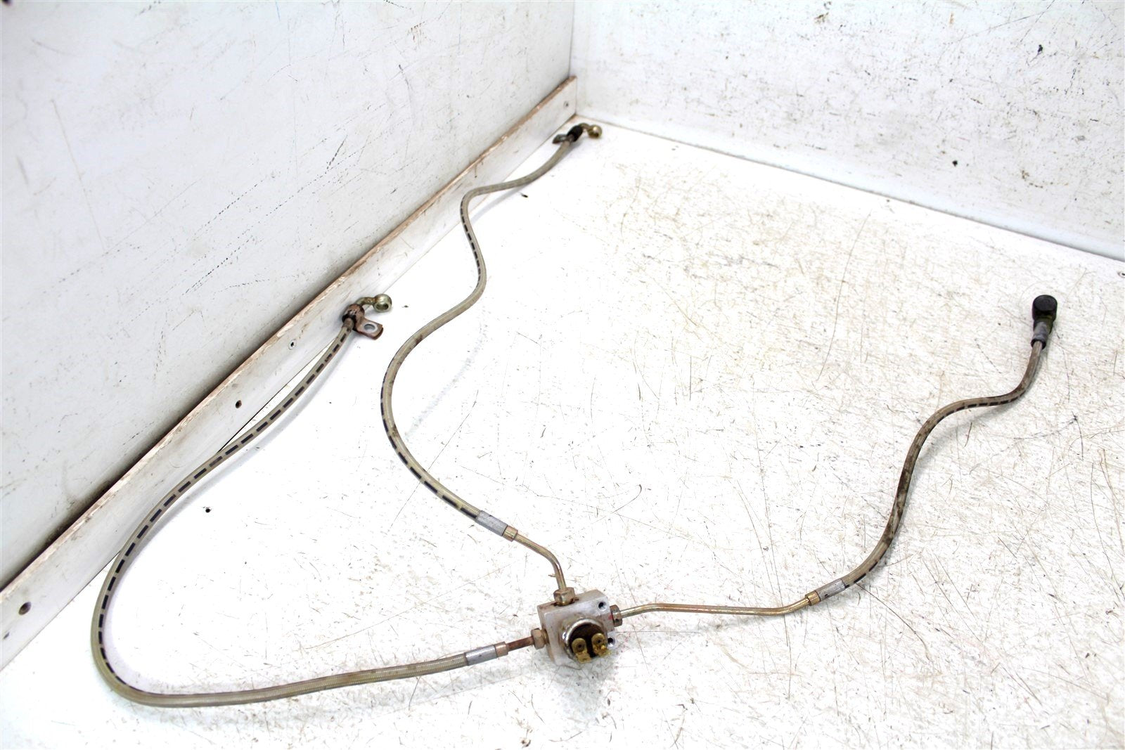 2015 Polaris Sportsman ETX 325 Front Brake Hose Line