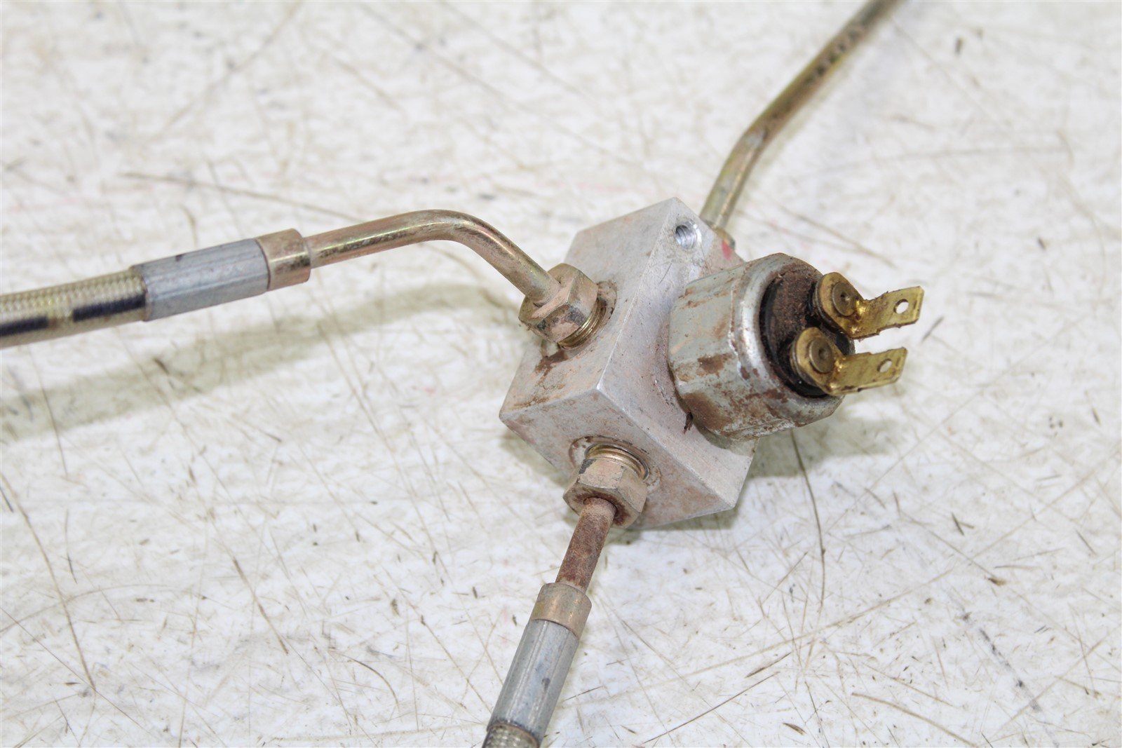 2015 Polaris Sportsman ETX 325 Front Brake Hose Line