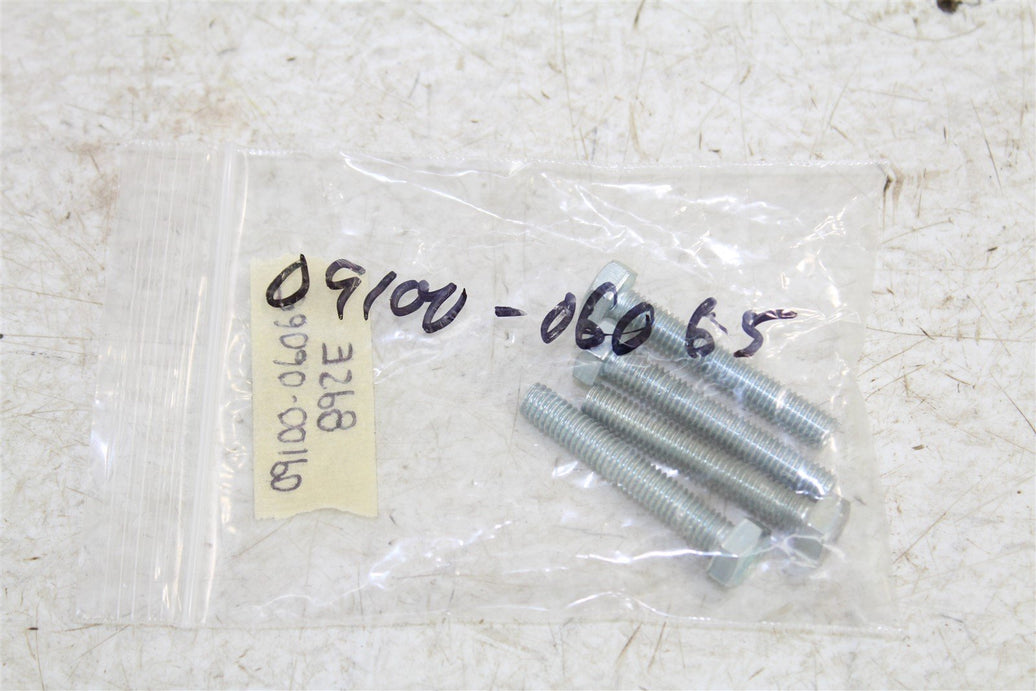 NOS ORIGINAL SUZUKI BOLT RV90 TC125 TS125 TS185 NEW OEM 09100-06065 QTY:4