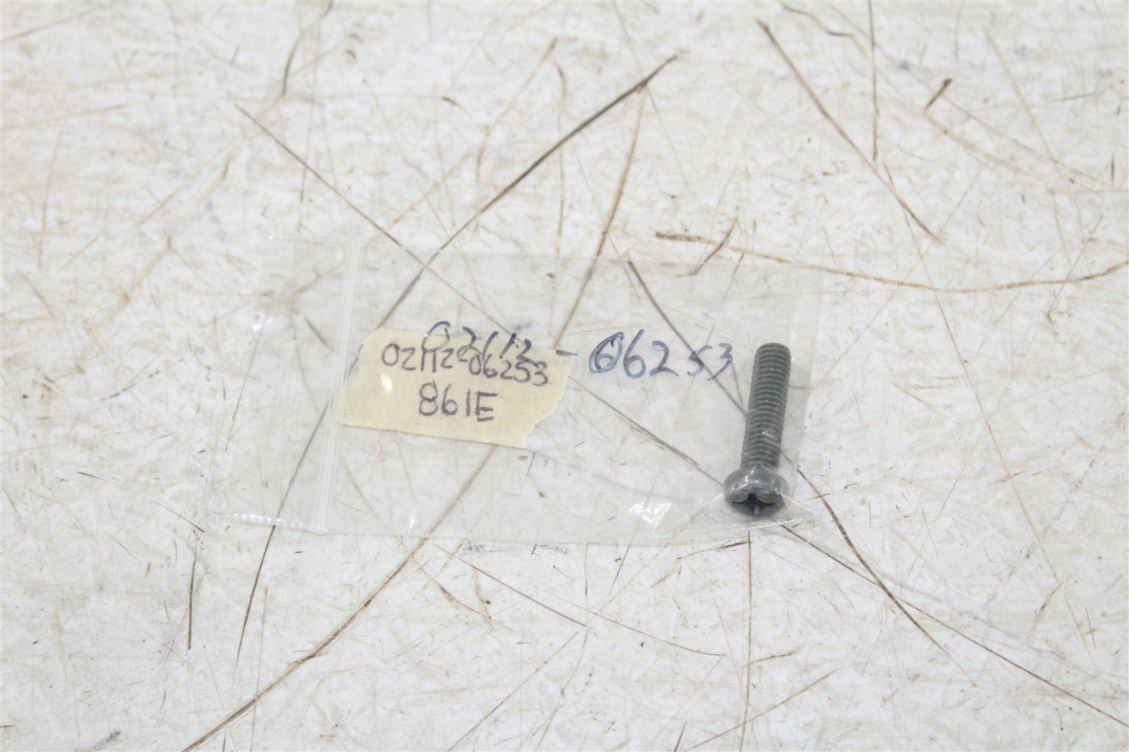 NOS Genuine Suzuki Screw Bolt 02112-06253 NEW QTY:1