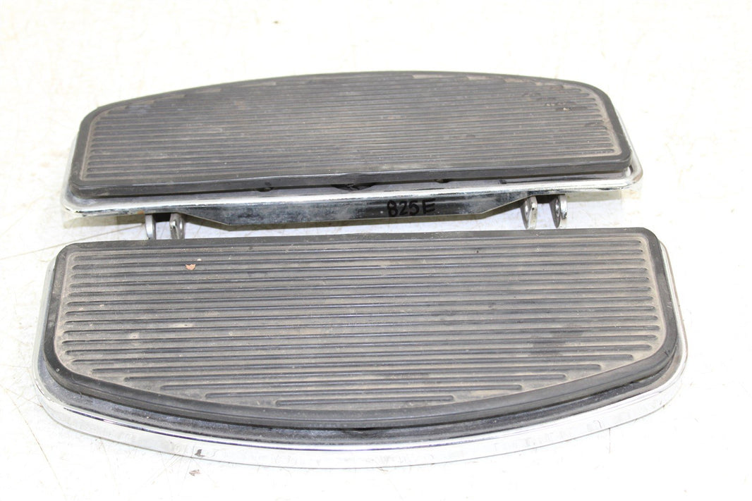 2013 Harley Davidson Road Glide Floor Boards Foot Pegs Rests Set