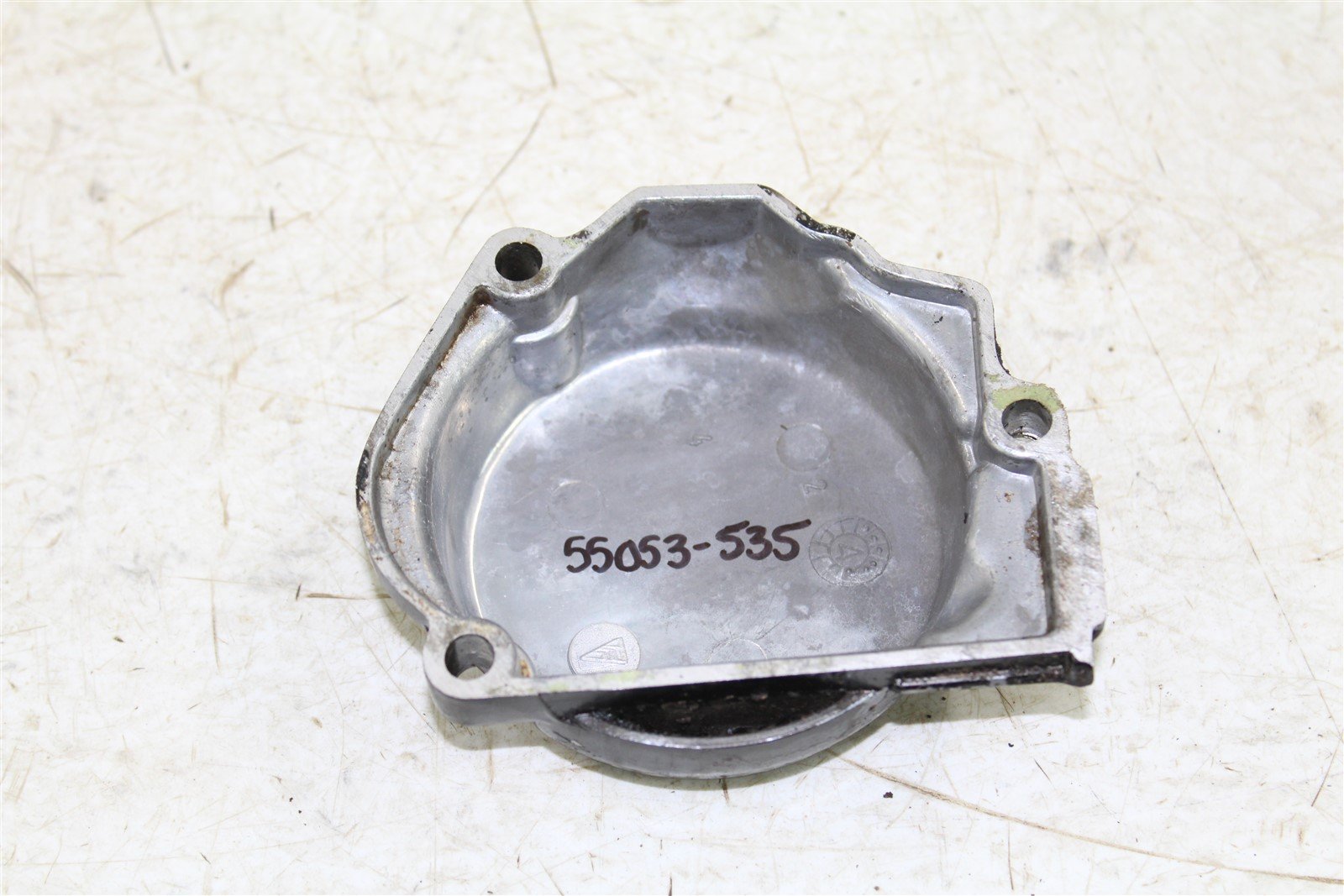 1995 Yamaha RT 180 Engine Oil Injection Pump Cover