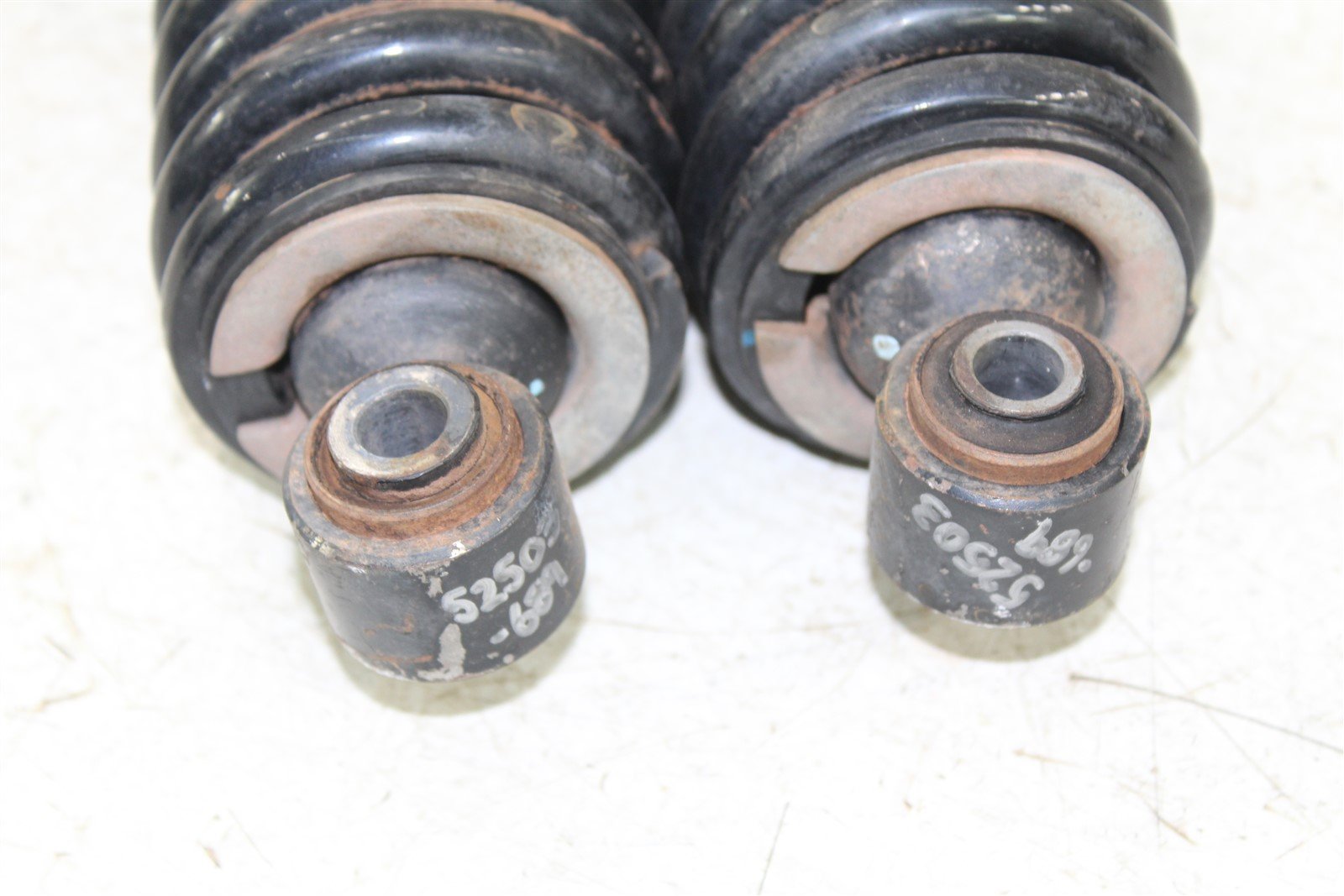 2009 Yamaha Rhino 700 Rear Shocks Spring Absorber Left Right