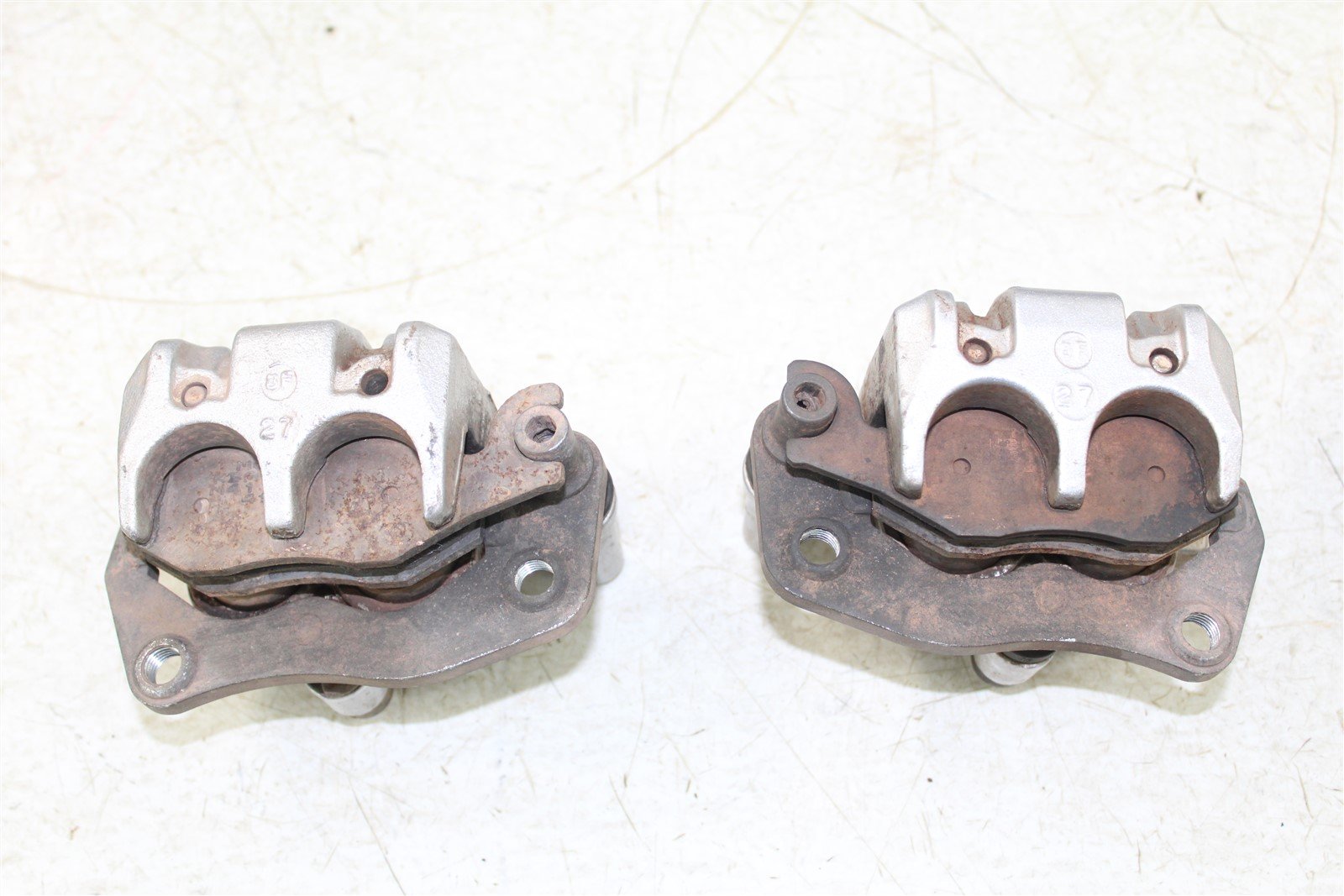 2009 Yamaha Rhino 700 Front Brake Calipers Set Left Right
