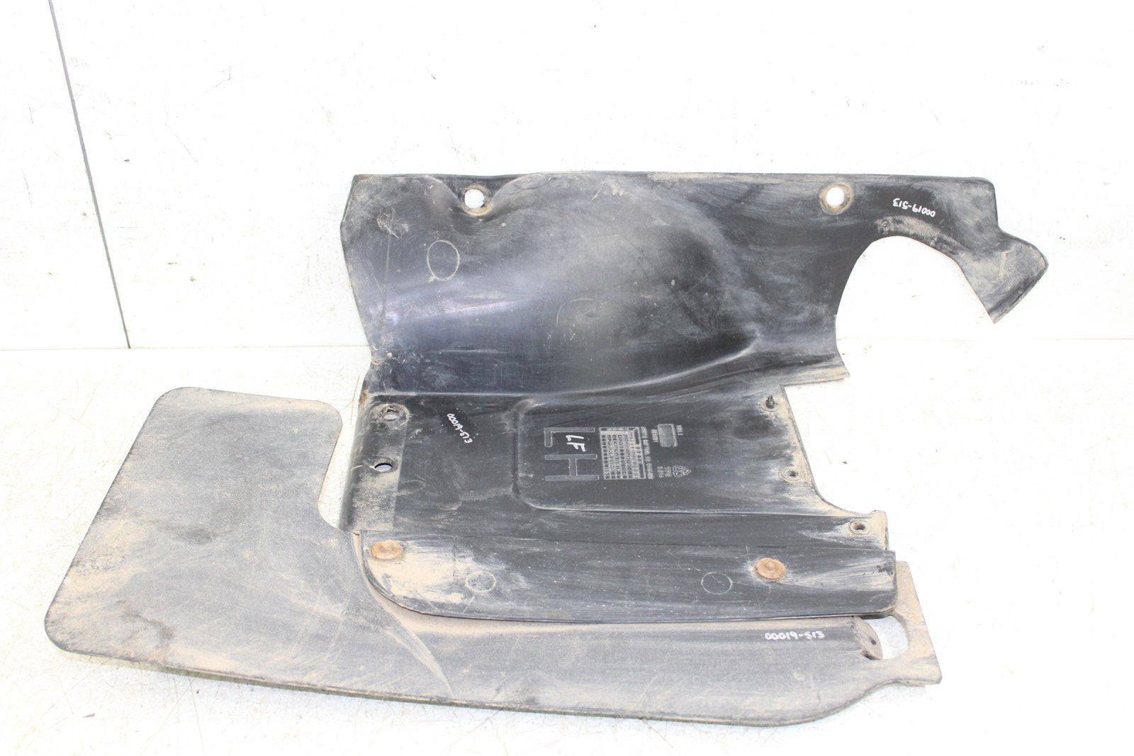 2004 Arctic Cat 650 V2 4x4 Front Mud Flaps Deflector Shields Left Right