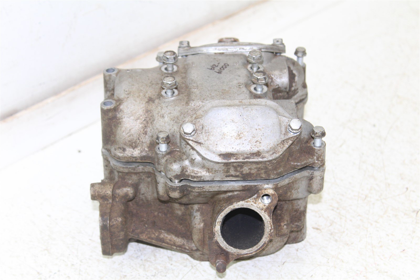 2004 Arctic Cat 650 V2 4x4 Rear Cylinder Head Valve Cover Rocker Arms