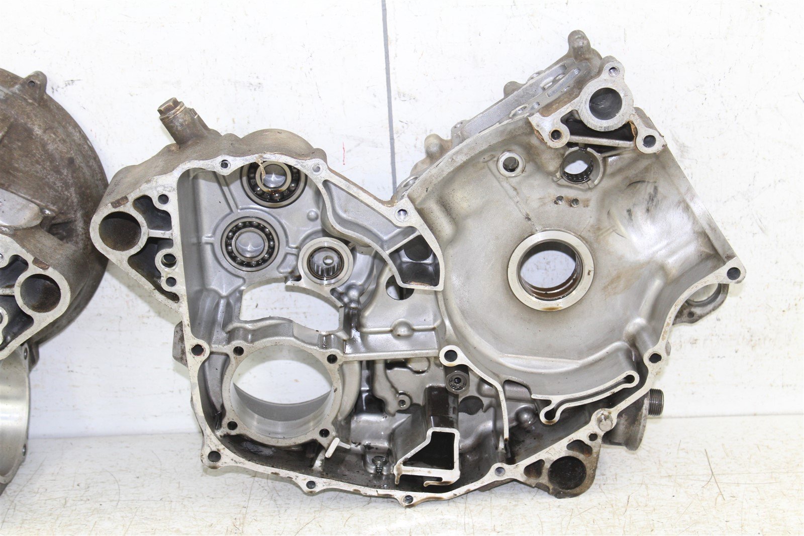 2004 Arctic Cat 650 V2 4x4 Engine Cases Crankcase Left Right