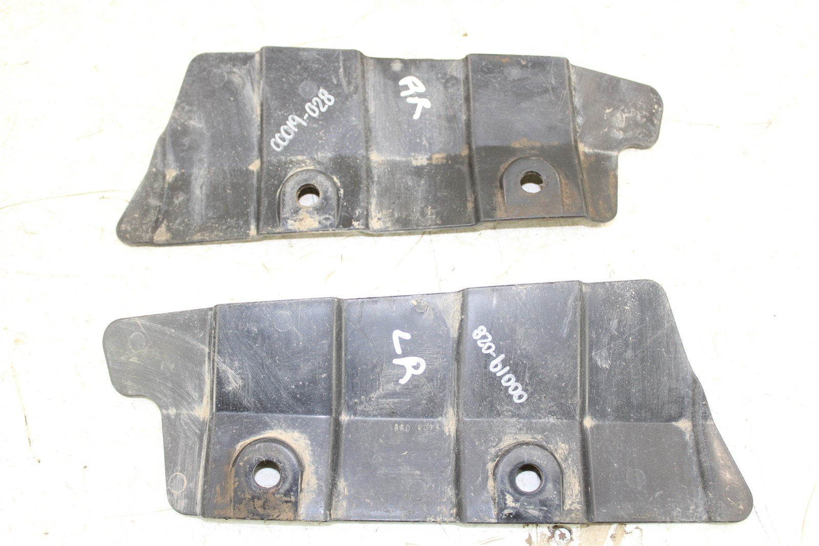 2004 Arctic Cat 650 V2 4x4 Rear Control A Arm Guards Left Right