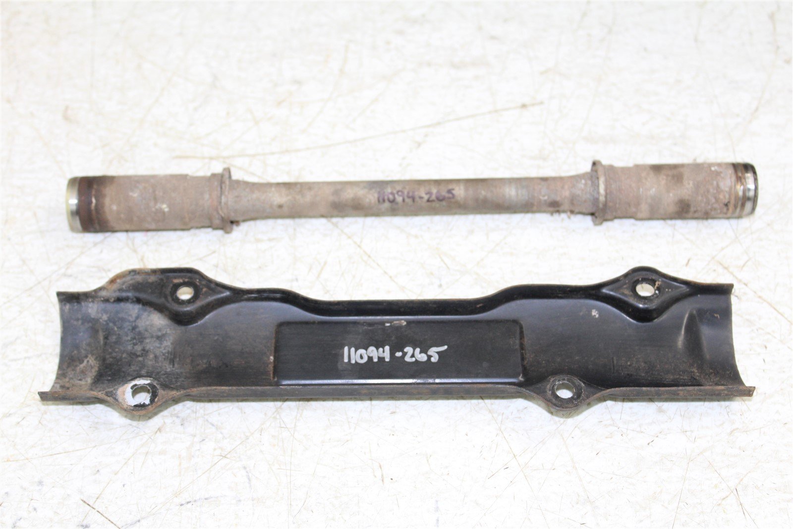 1991 Honda Fourtrax 300 4x4 Center Through Drive Shaft Assembly Middle Cover