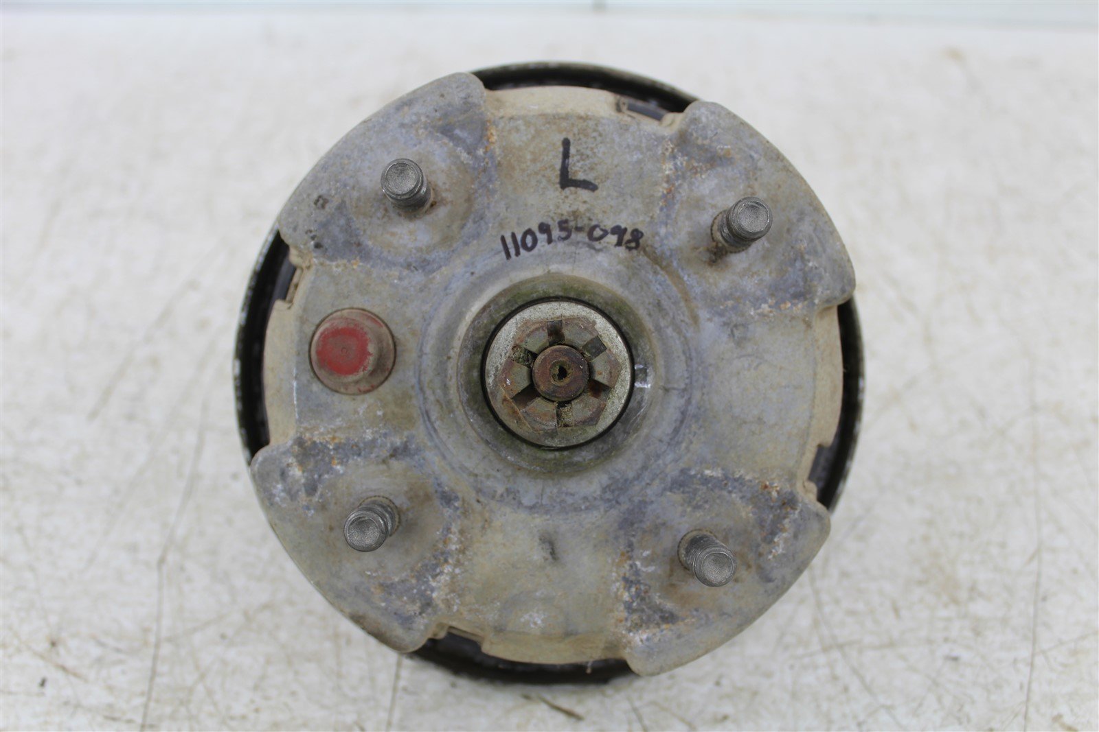 1992 Honda Fourtrax 300 2x4 Front Left Brake Drum Backing Plate Panel Hub